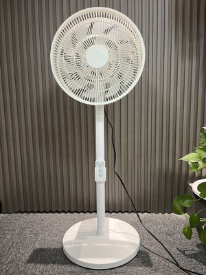 リモコンとタッチ制御付き 静かな強風床扇 脚台設置タイマーはい
