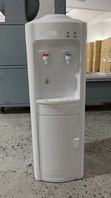 電気源 垂直飲料水配給器 アプリ制御機能