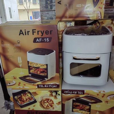 220-240V 大容量空気フライヤー 触覚画面制御と油のない調理用オーブン