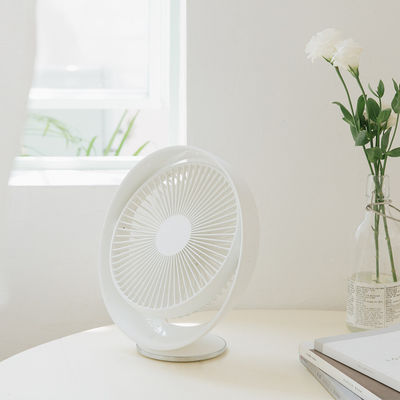 デスクトップ用電動USB充電式ミニ扇風機 大風力と調整速度